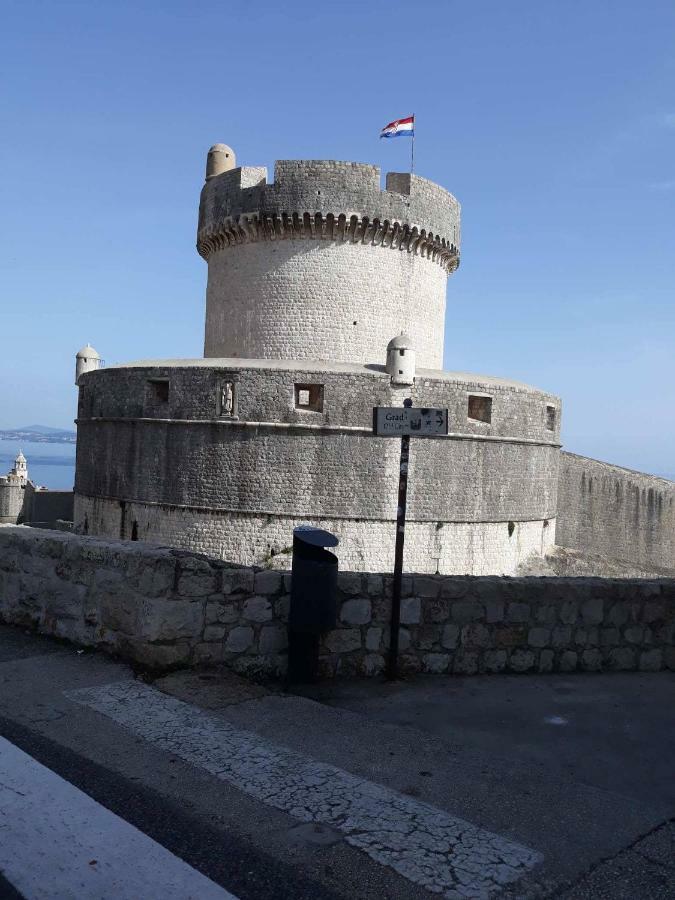 Few Steps From The Old Town Διαμέρισμα Ντουμπρόβνικ Εξωτερικό φωτογραφία